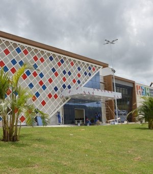 Governo inaugura Hospital Regional da Mata; quarto entregue durante gestão