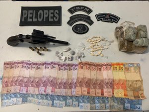 Taquarana: Menor é apreendido com arma, dinheiro e entorpecentes