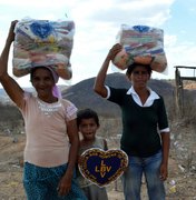 Cerca de 300 famílias do Sertão de AL receberão cestas básicas 