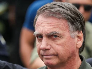 PGR se manifesta favorável à prisão domiciliar para Bolsonaro
