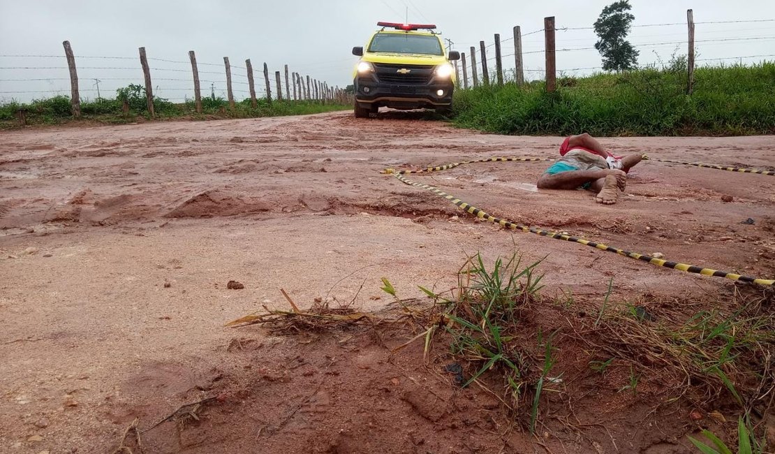 Corpo de homem com mãos amarradas é encontrado na zona rural de Arapiraca