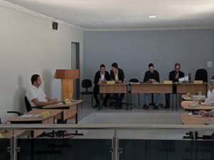 Pelo povo, vereadores de Olivença decidem que só terá sessão na Câmara duas vezes por mês