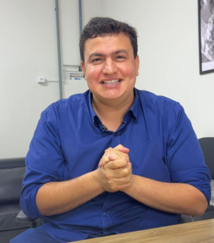 Prefeito Carlos anuncia homologação do acordo que retoma concurso público de Rio Largo