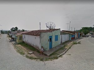 Casal é executado a tiros de dentro de casa em Penedo, na madrugada desta segunda-feira (28)