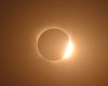 Fotógrafo brasileiro registra eclipse total na Espanha e flagra coroa solar
