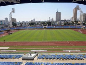 Com um jogo adiado por causa das eleições, 28ª rodada começa nesta terça-feira