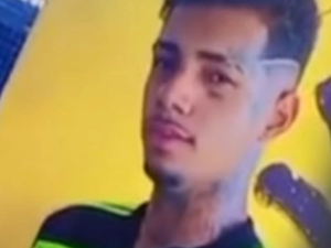 Jovem é morto a tiros na frente da esposa e da filha em Santana do Ipanema