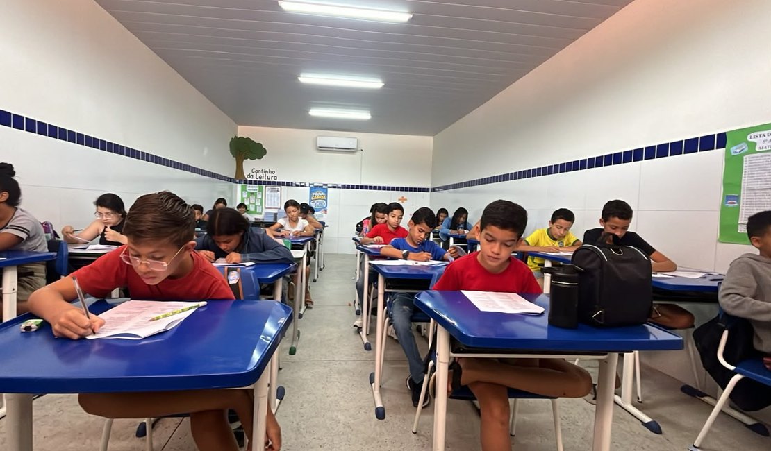 Provas Canoa avaliam aprendizagem de cerca de estudantes de Lagoa da Canoa