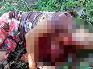 Homem é assassinado com disparos de arma de fogo e golpes de facas