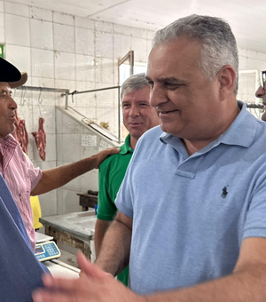Alfredo Gaspar fortalece presença no Sertão e ganha apoio popular em agendas por Alagoas