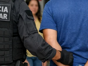 Foragido por homicídio é preso pela polícia em Viçosa