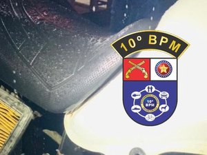 Polícia apreende arma de fogo escondida em motocicleta, em Palmeira dos Índios