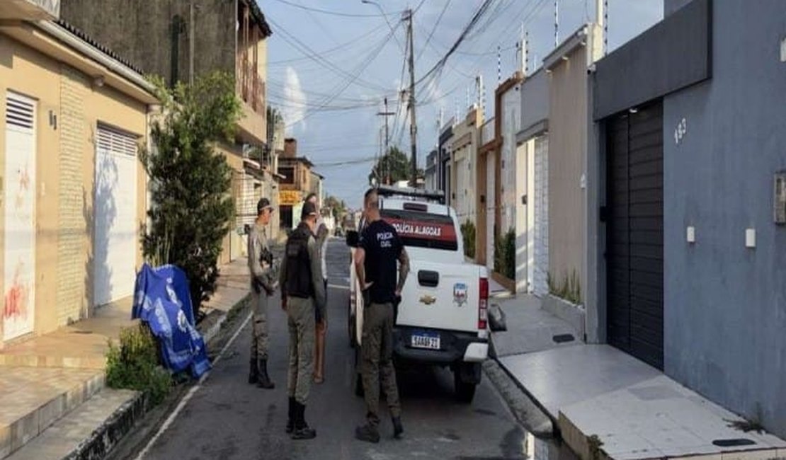 Babá assassinada em Maceió havia começado a trabalhar na casa há apenas cinco dias; DHPP investiga