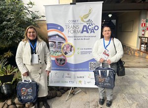 Prefeita Eronita Sposito e secretária de educação participam do maior congresso de educação do país
