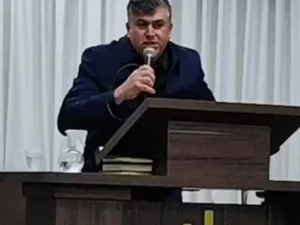 Pastor morre durante culto transmitido ao vivo em Caxias do Sul