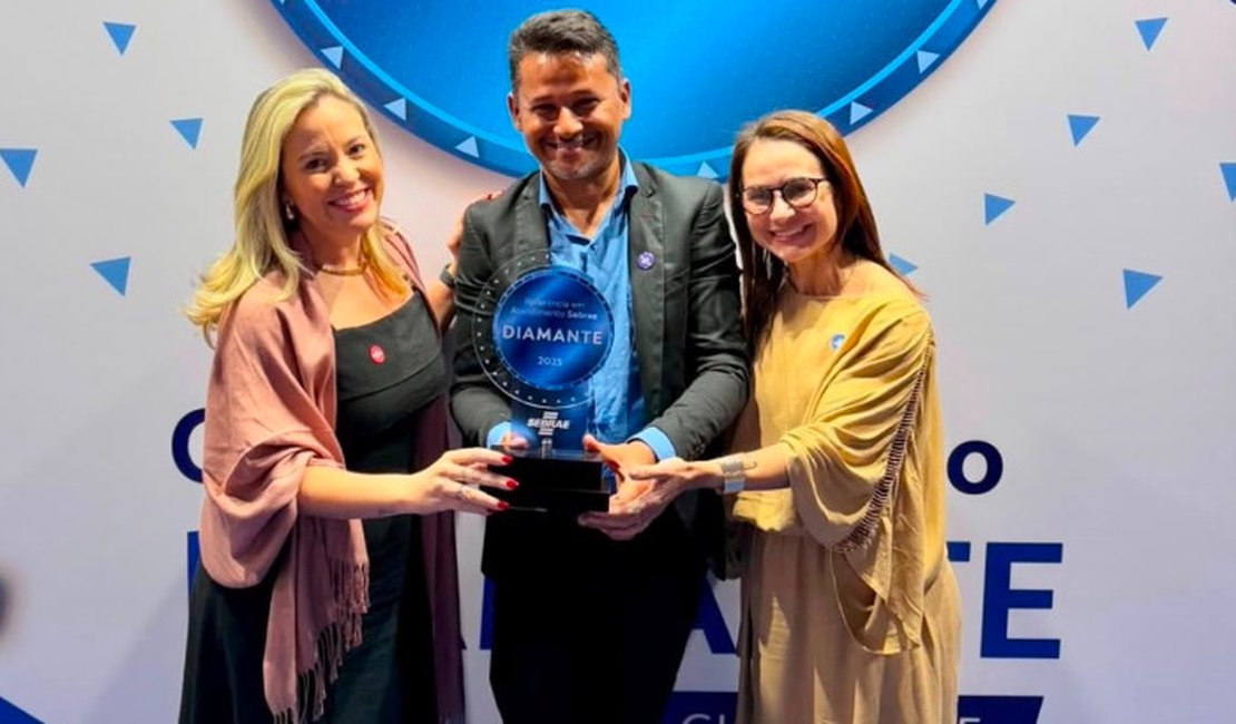 Casa do Empreendedor de Limoeiro de Anadia recebe Troféu Diamante pelo segundo ano seguido