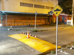 Sinalização: novas placas são instaladas no Tabuleiro e Jaraguá