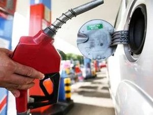 Gasolina aditivada pode chegar a R$6,19, aponta ANP