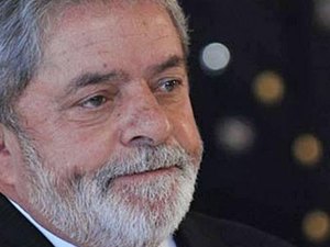Senadores governistas aprovam denúncia contra Lula; para PT, era esperada