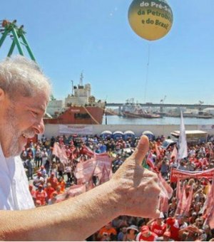 ?Só Jesus Cristo ganha de mim aqui no Brasil?, diz Lula