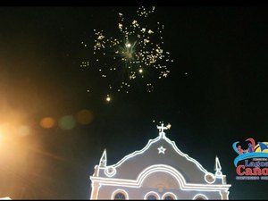 Canoenses comemoram ano novo com festa e 10 minutos de queima de fogos