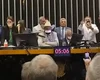 Parlamentares da oposição realizam ato para pressionar impeachment de Moraes