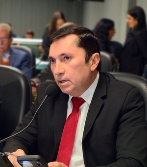 Vereador Rogério Nezinho cobra transparência sobre investimento de R$ 700 milhões em Arapiraca