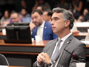 Ministro da Educação, Camilo Santana, elogia programas de educação de Alagoas