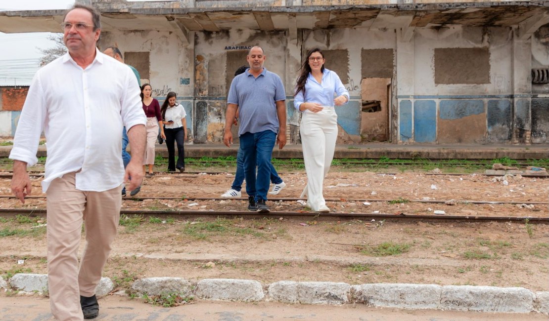 Prefeito de Arapiraca visita área da futura estação digital da cidade