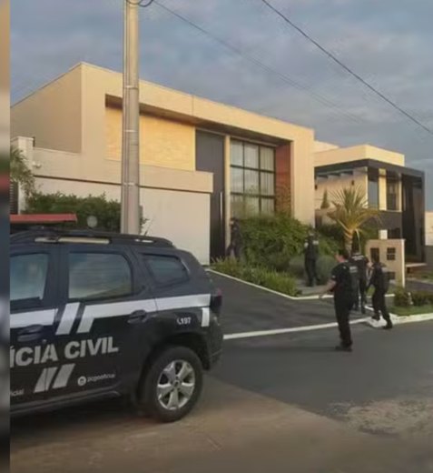 R$300 milhões em um trimestre: PC desarticula grupo de tráfico interestadual de drogas
