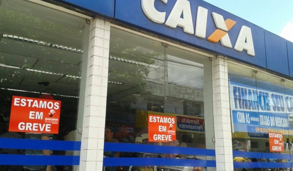 Em Arapiraca, clientes sofrem com greve do bancários que atinge 100% das agências