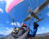 [Vídeo] Parapente é 'atropelada' por avião em pleno vôo