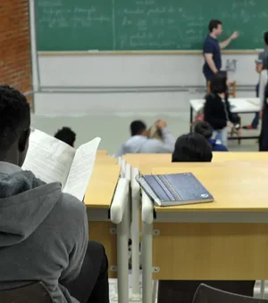 Entrada de professores negros em universidades públicas é abaixo de 1%