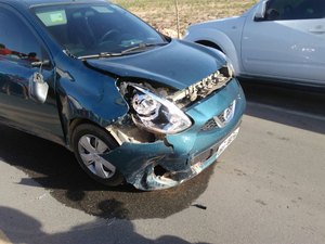 [Vídeo] Falta de força em moto provoca atropelamento na AL-220