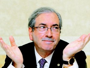 Defesa de Cunha já analisa hipótese de delação
