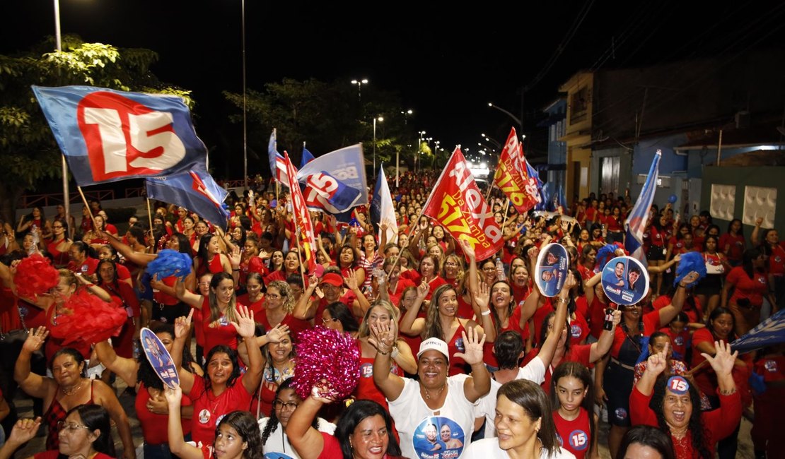 Eleições 2024: caminhada das Mulheres com Bocão reúne duas mil deodorenses