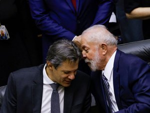 Lula pediu a Haddad que cancelasse viagem para evitar “mundo da especulação”