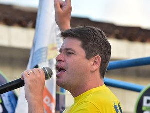 Davi Davino Filho afirma que adversários tentam influenciar com desinformação