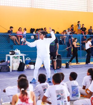 Estudantes de escolas municipais participam do Vivenciando o Esporte