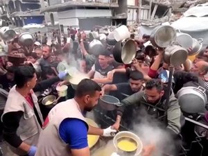 Crise em Gaza se aproxima da fome na Etiópia e em Biafra; Israel resiste à pressão internacional