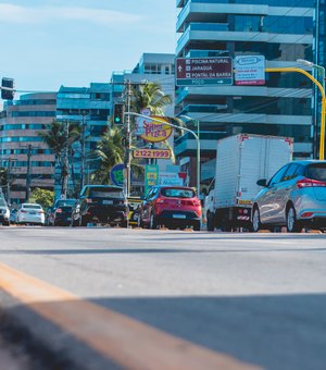 Prefeitura de Maceió incentiva população a evitar congestionamento na orla