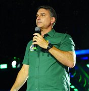 Flávio anuncia que será o líder da oposição e nunca abandonará os brasileiros