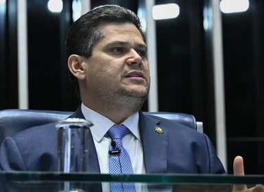 Alcolumbre: É ofensivo insinuar que cargos resolvem aprovação de Messias