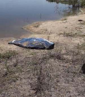 Homem morre afogado durante pescaria e bebedeira com amigos em Delmiro Gouveia