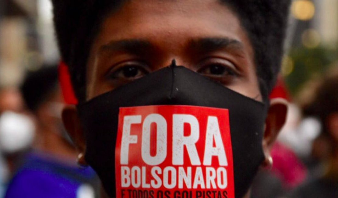 Novos atos contra Bolsonaro devem ocorrer em mais de 300 cidades neste sábado. Veja lista