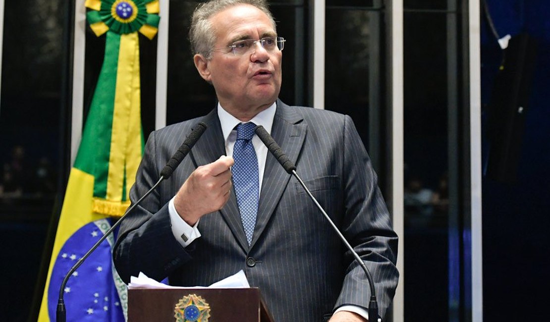 Calheiros vai atuar no Senado para barrar projeto que reduz penas de Bolsonaro e aliados
