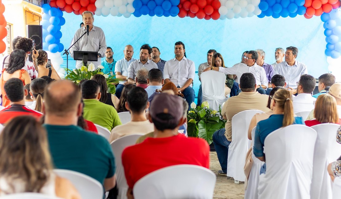 Ronaldo Lessa inaugura posto do Instituto de Identificação em Maribondo