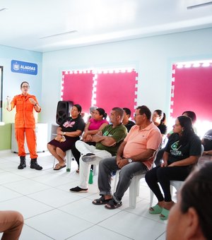 Capacitação em primeiros socorros reúne profissionais das creches de Japaratinga