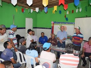 Iteral dialoga com assentados do município de Igreja Nova