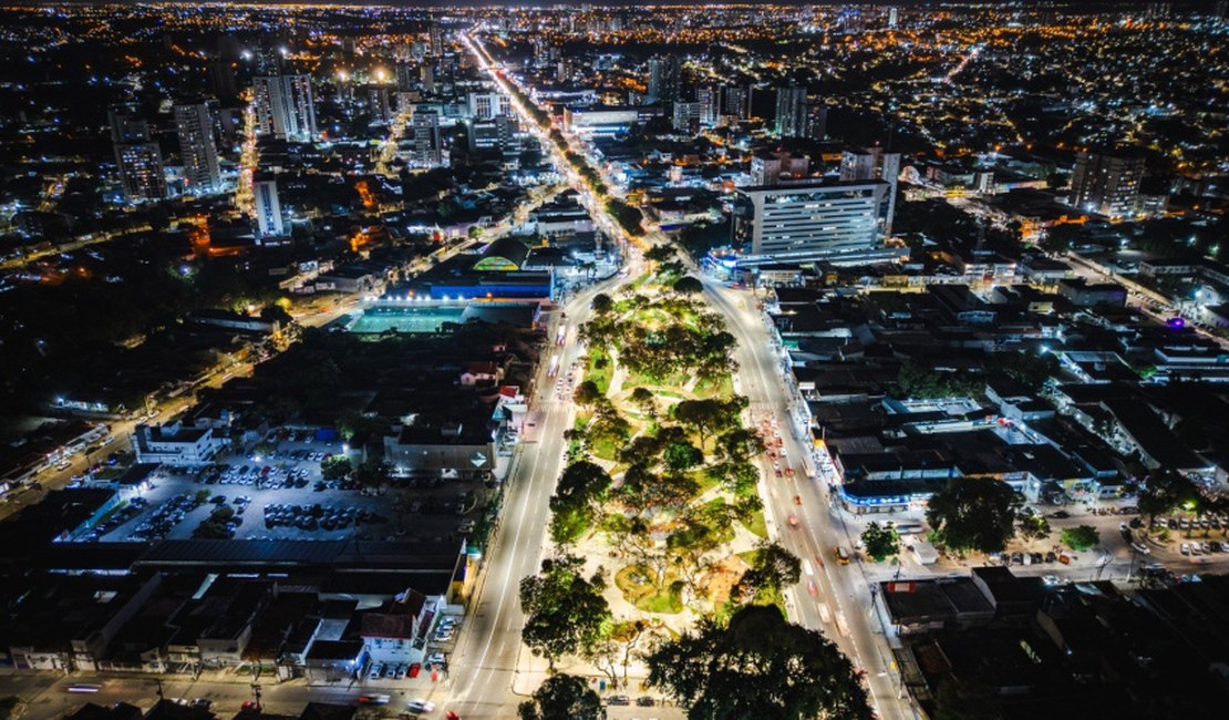 Maceió alcança 31 conjuntos residenciais com iluminação 100% LED